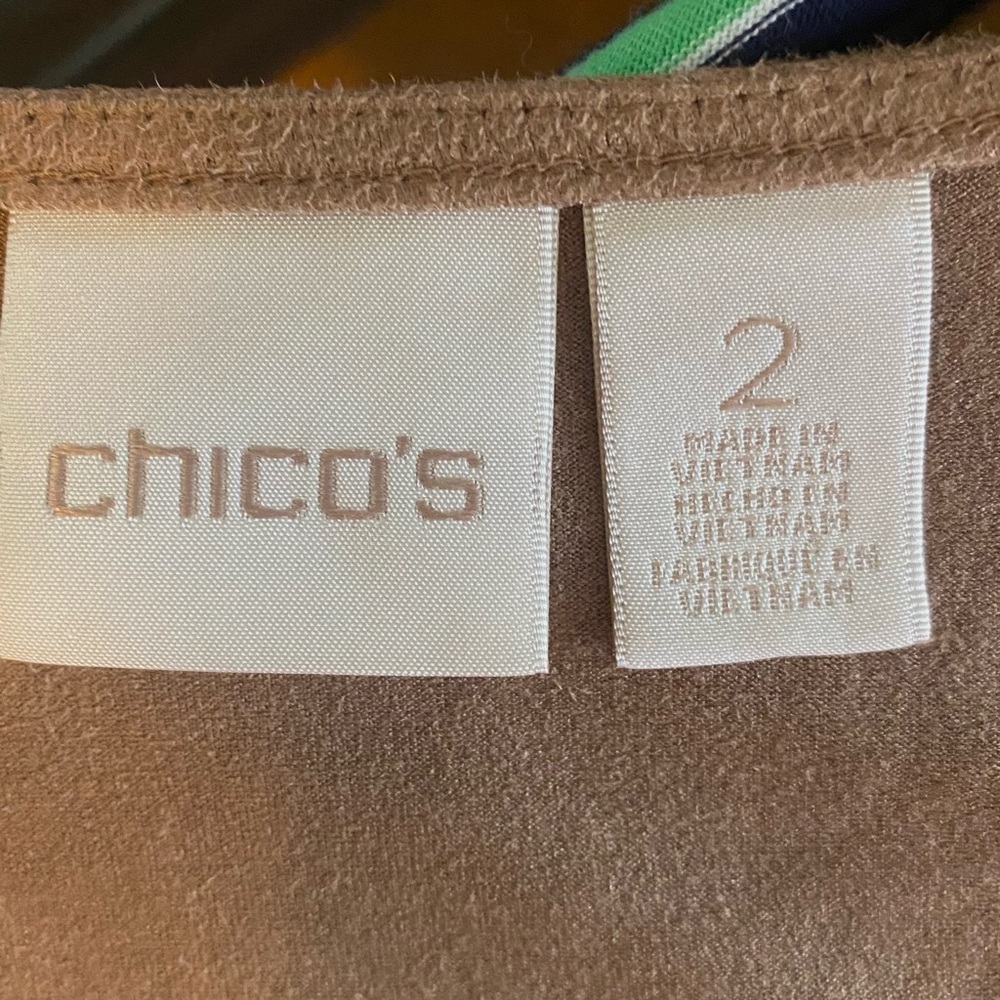 CHICO’S BURNT SUGAR FAUX SUEDE FLARE SLEEVE TOP CHICO’S SIZE 2 - Picture 2 of 10